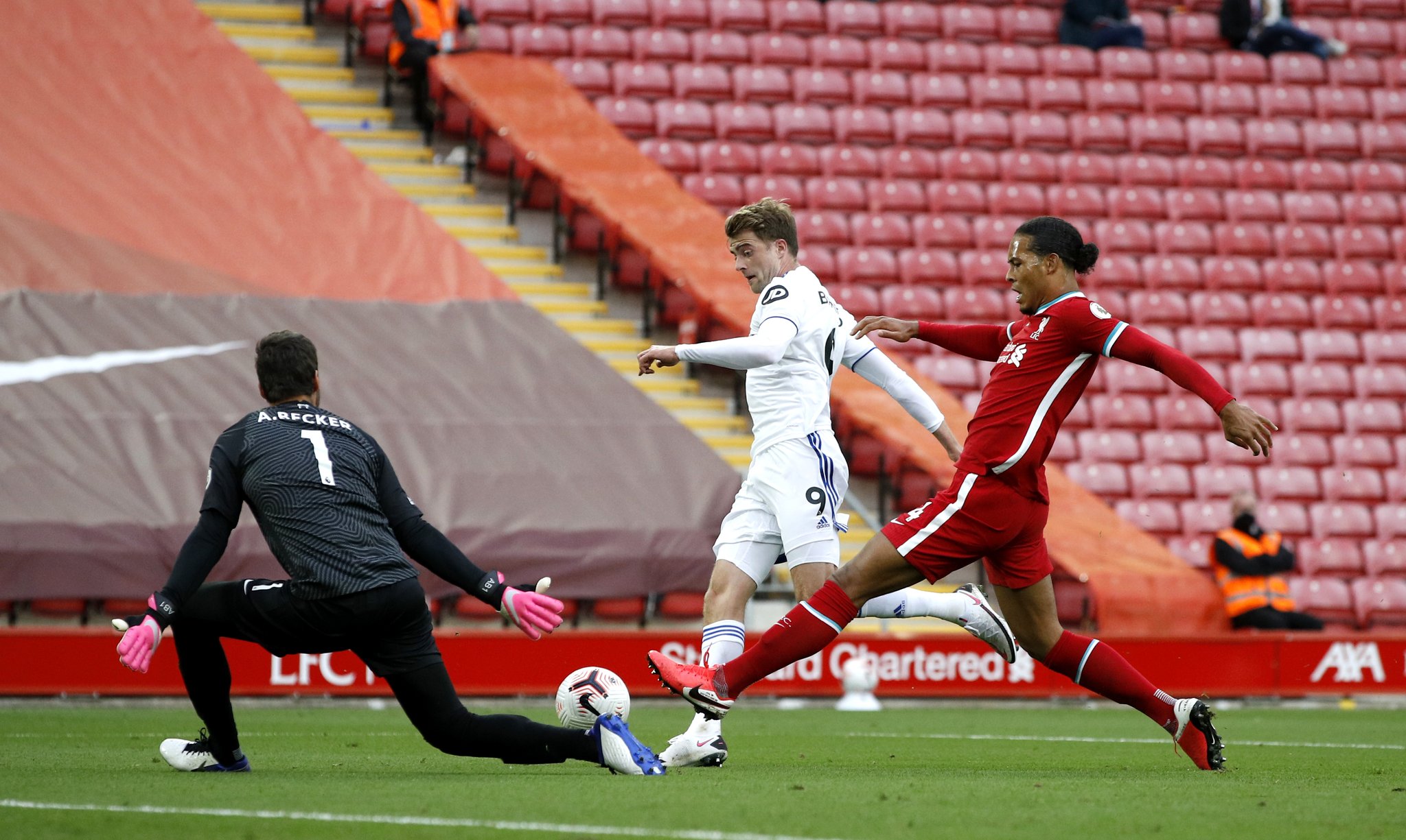 仅以其出色 仅以其出色